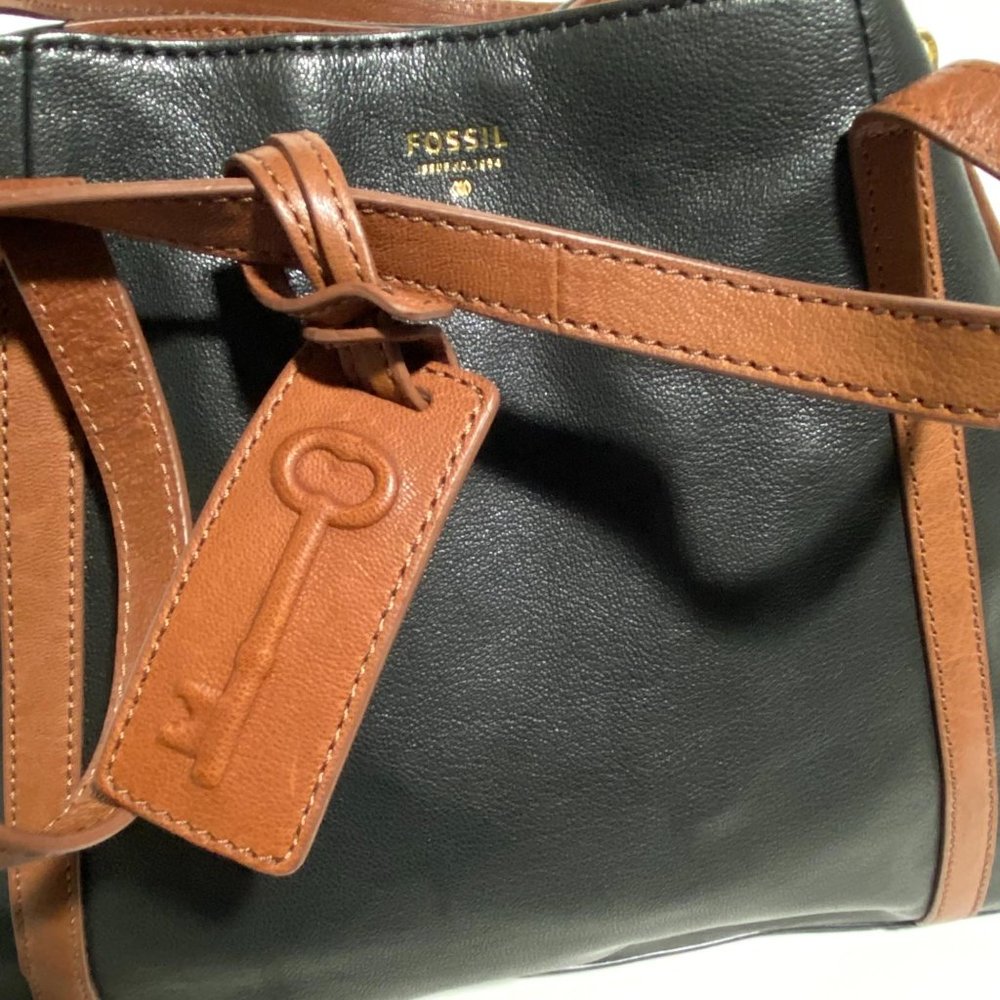 Fossil Gwen Shopper Tote Leather - Picture 9 of 10